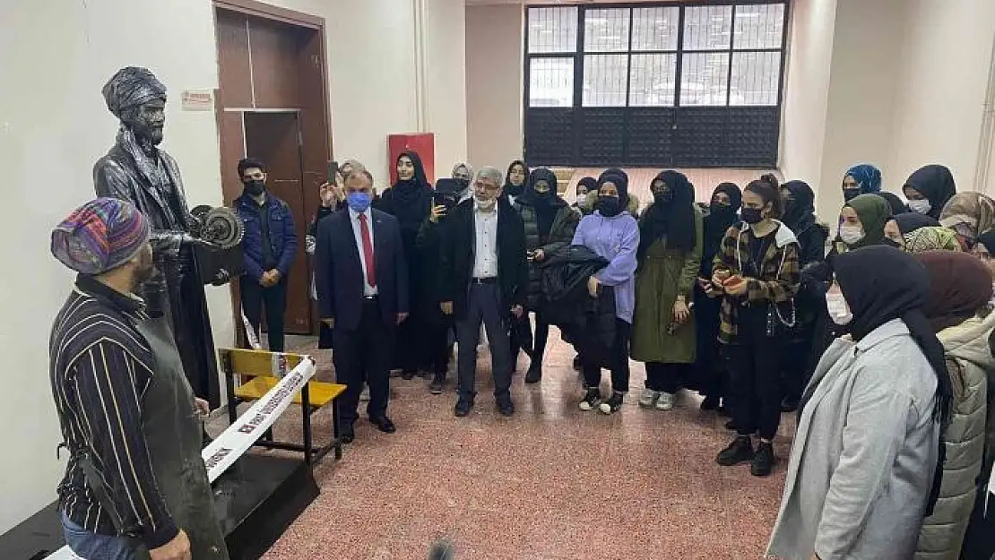 'Lise öğrencileri Fırat Üniversitesini gezdi'