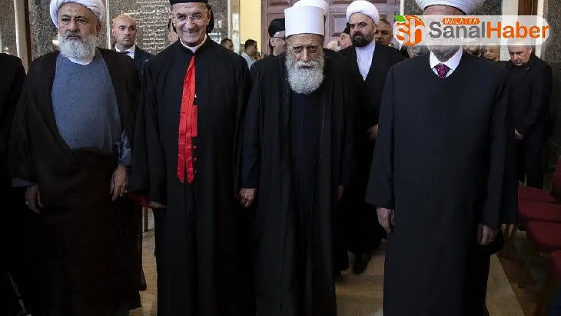 Lübnanlı din adamları siyasilere ülke için birlik çağrısı yaptı