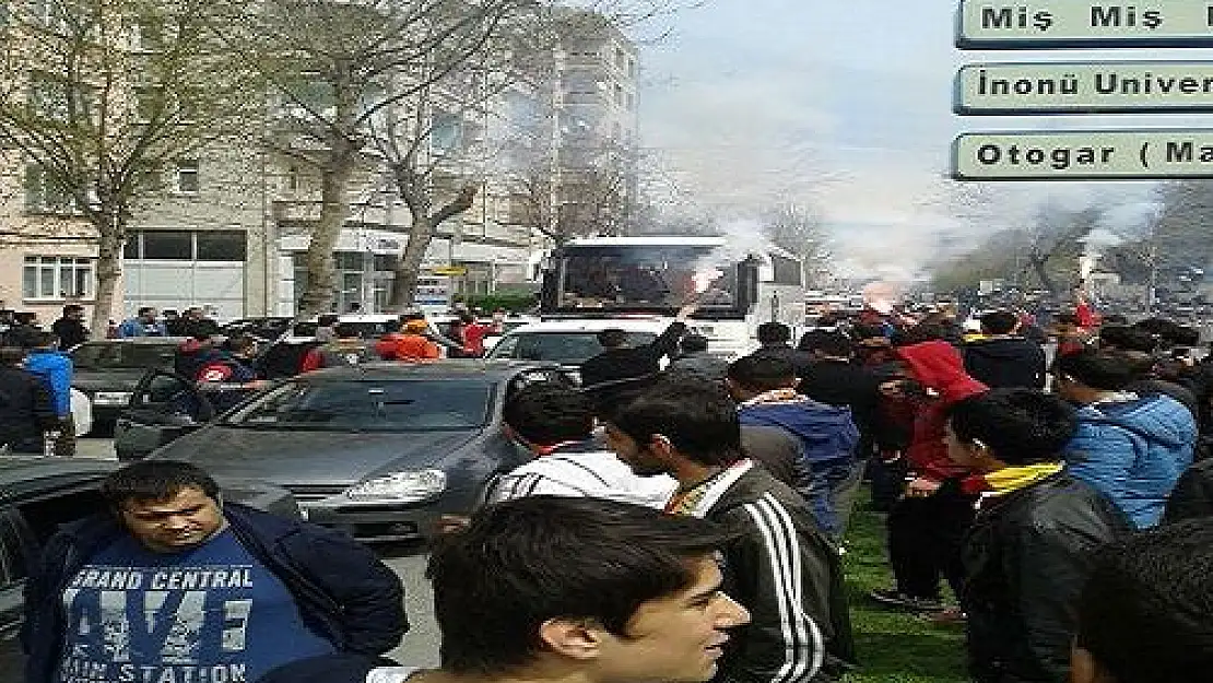 ŞAMPİYONLUK SOKAKTA KUTLANACAK