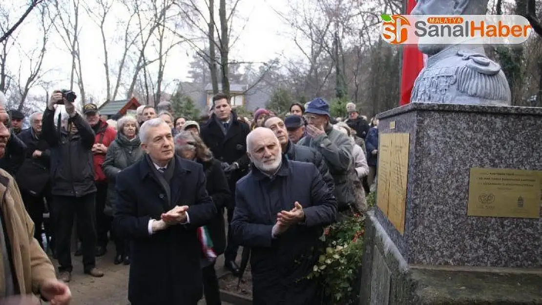 Macaristan'da Ödön Seçenyi Paşa Parkı açıldı