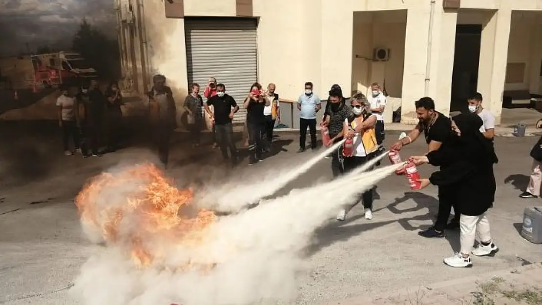 'Malatya 112 çalışanlarına tahliye ve yangın söndürme tatbikatı'