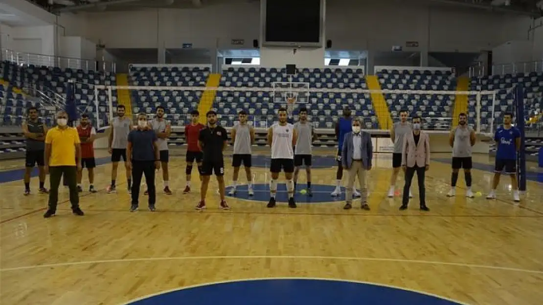 'Malatya Büyükşehir Belediyespor Voleybol Takımı iddialı'