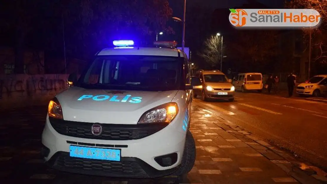 Malatya'da bıçaklı kavga: 1 yaralı