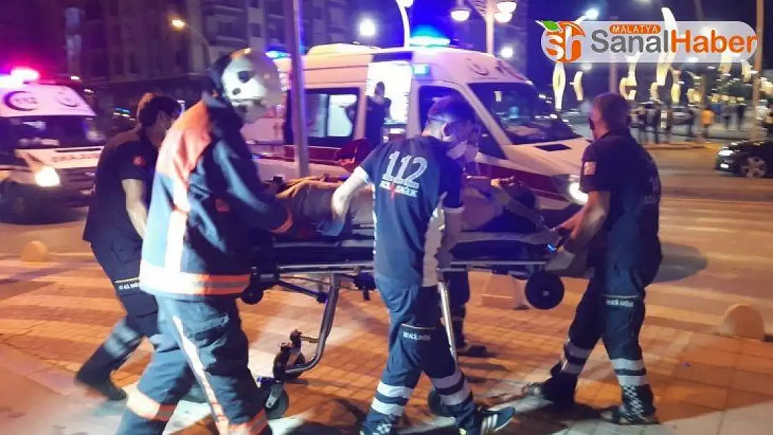 Malatya'da iki otomobil çarpıştı:4 yaralı