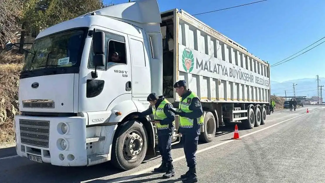 'Malatya´da jandarmadan zorunlu kış lastiği denetimi'