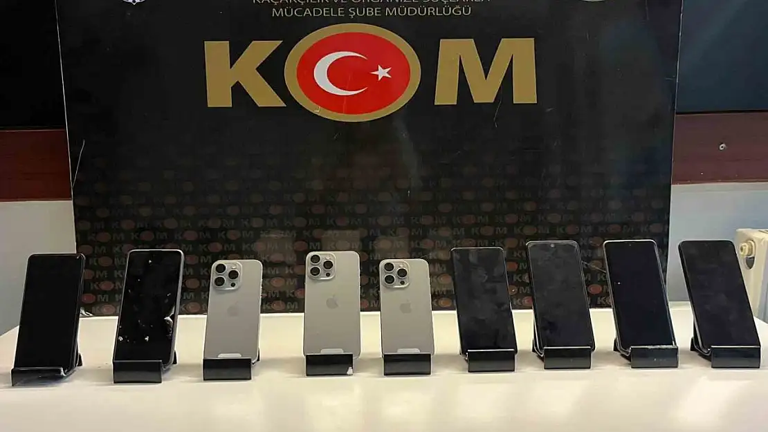 Malatya'da kaçak cep telefonu operasyonu