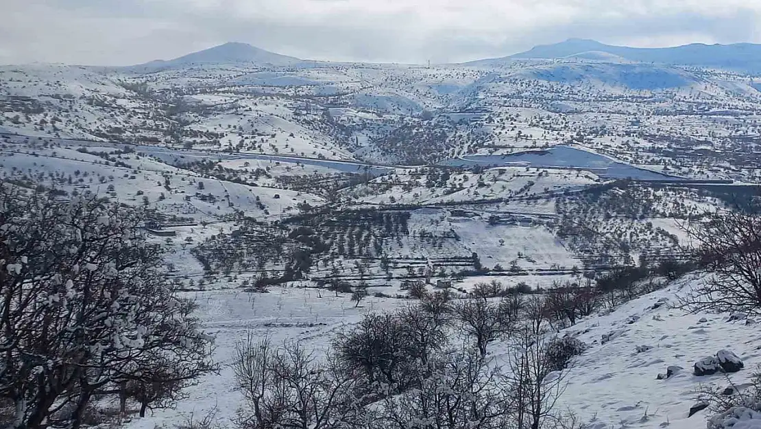 Malatya'da, kar etkili oluyor