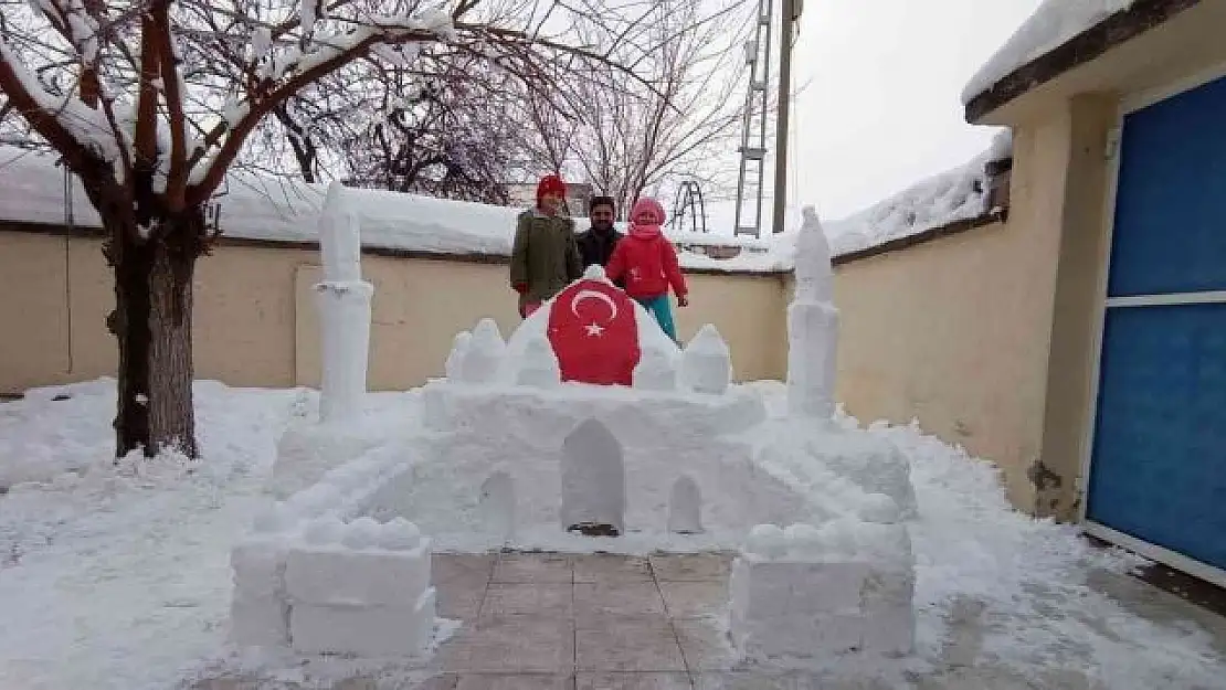 'Malatya´da kardan cami'
