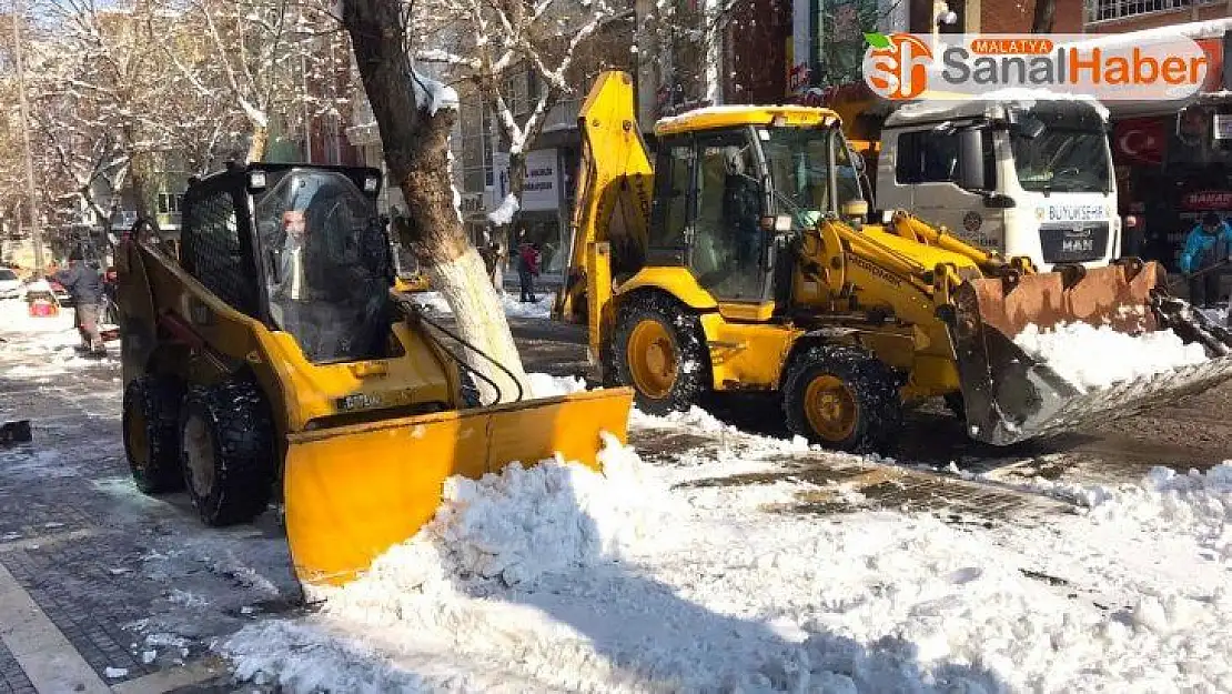 Malatya'da 450 mahallenin yolu açıldı