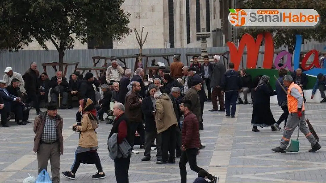 Malatya koronavirüsü ne kadar önemsiyor? HABERİMİZDE...