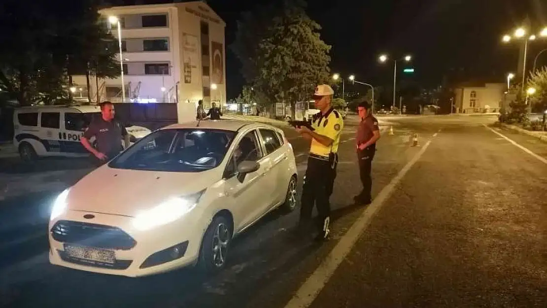 'Malatya´da polis ekipleri trafik denetimi yaptı'