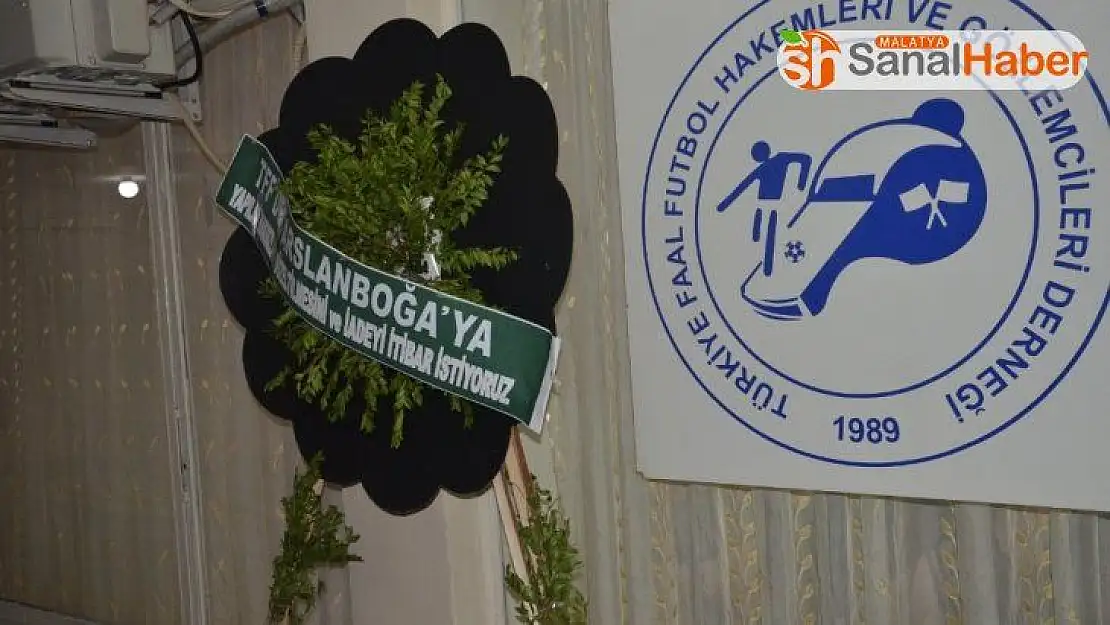 Malatya´da STK´lardan Arıcı´ya siyah çelenkli tepki