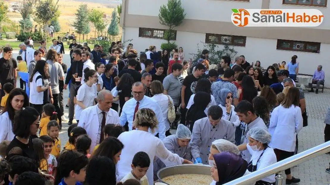 Malatya Final Okullarında Aşure Günü etkinliği