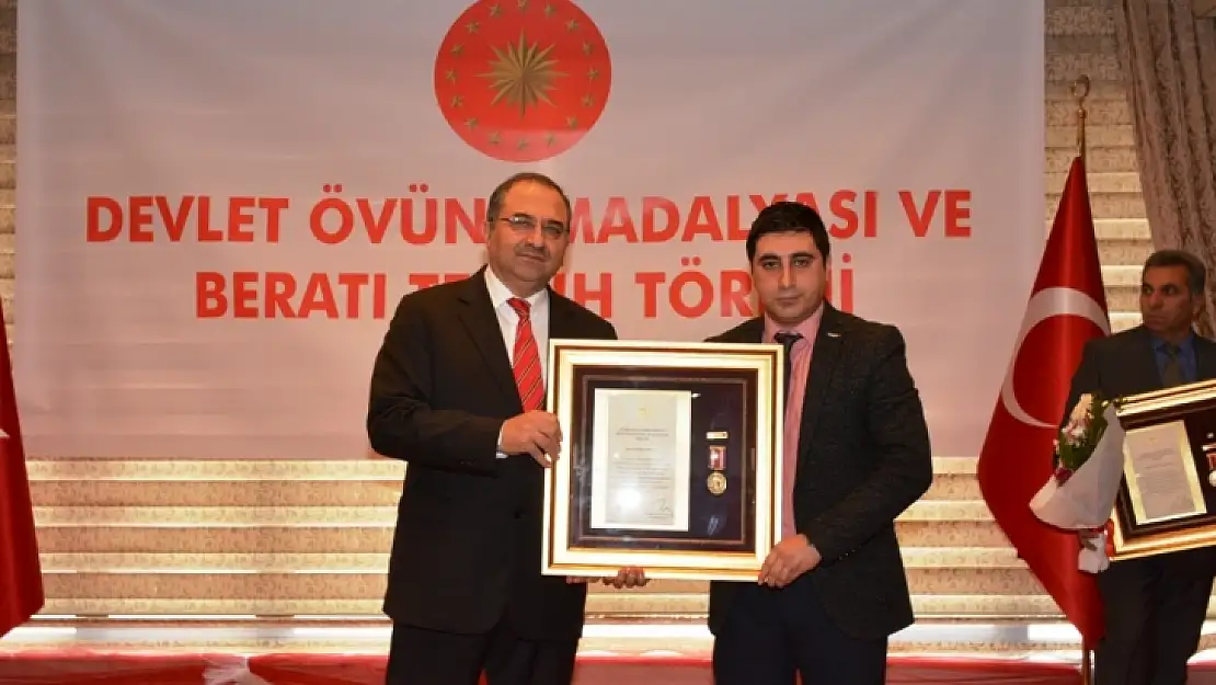 Malatya Valiliği'nden Devlet Övünç Madalyası