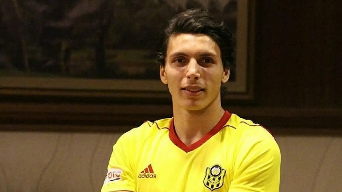 Yeni Malatyaspor 3 yeni transferiyle sözleşme imzaladı