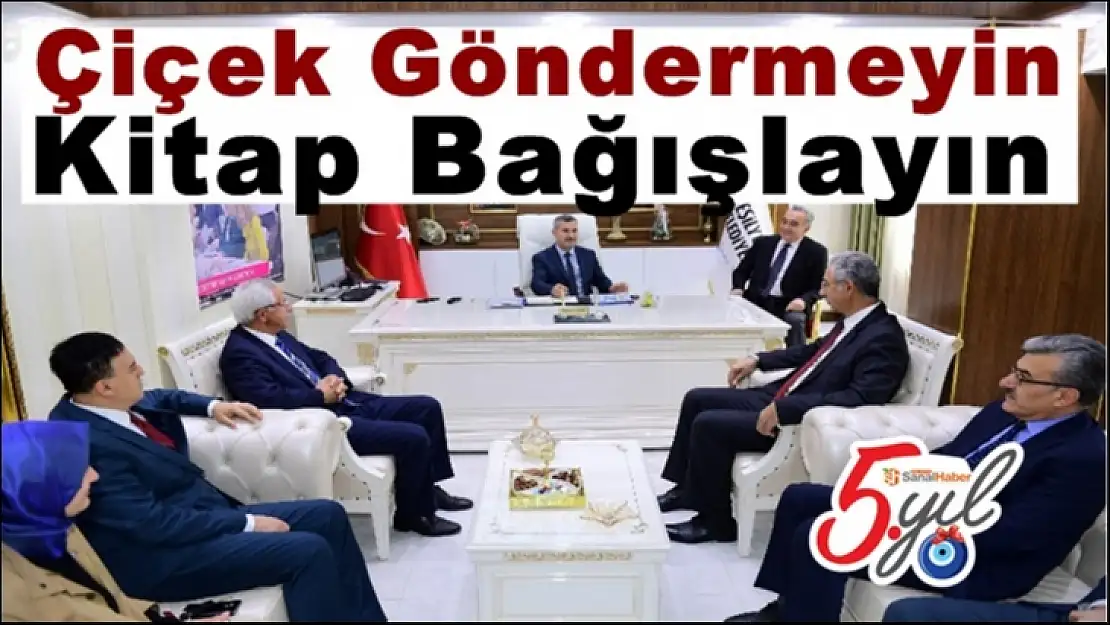 Çiçek Göndermeyin Kitap Bağışlayın