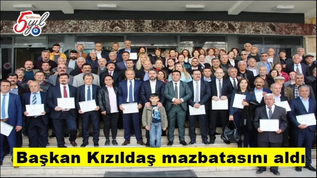 Başkan Kızıldaş mazbatasını aldı