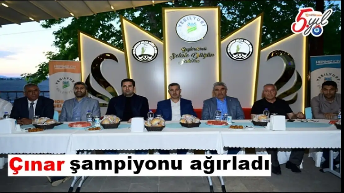 Çınar şampiyonu ağırladı