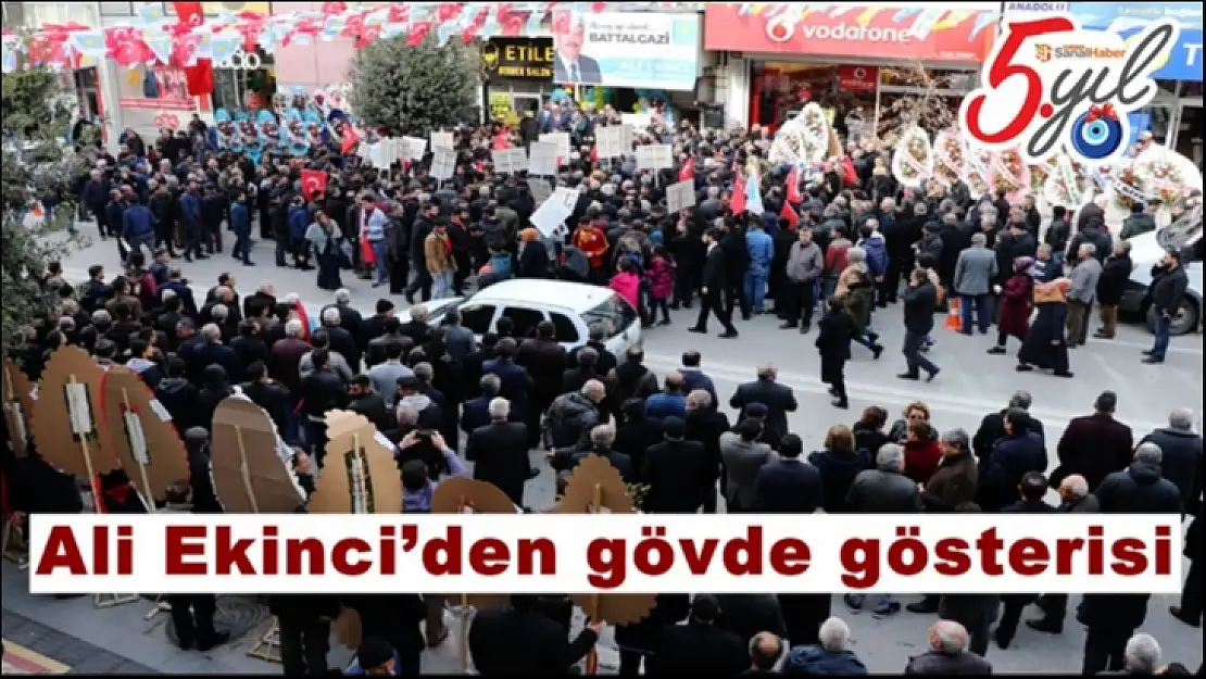 Ali Ekinci´den gövde gösterisi