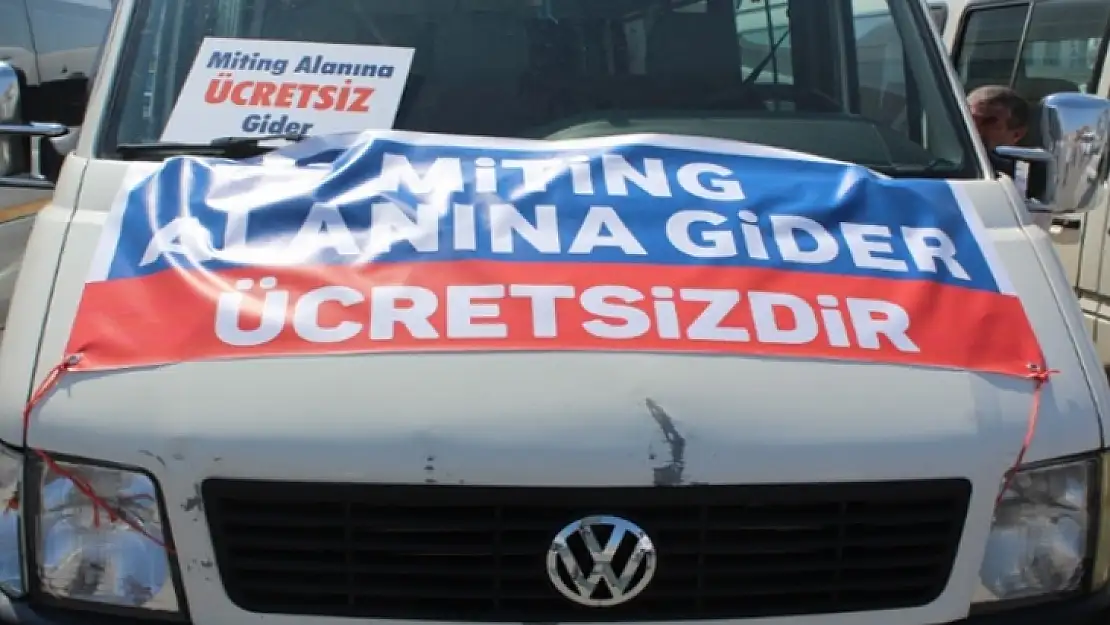 Malatya'da Minibüsçü ve servisçiler geleneği bozmadı