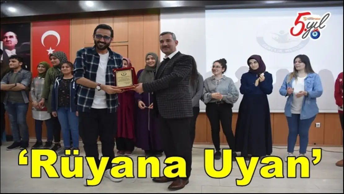 Rüyana Uyan