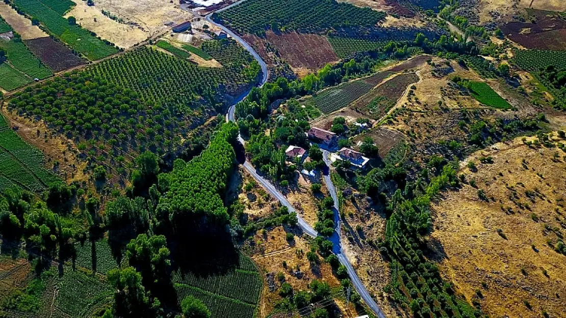 Bıçakçı ve Çığlık mahalleleri asfalta kavuştu