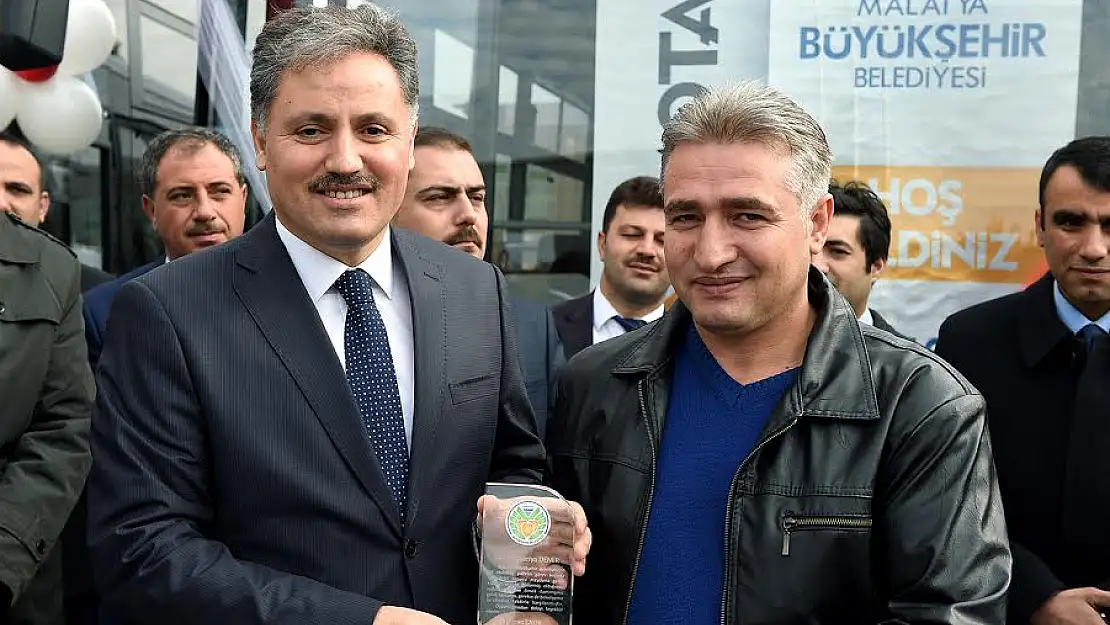 Kahraman vatandaş ödüllendirildi