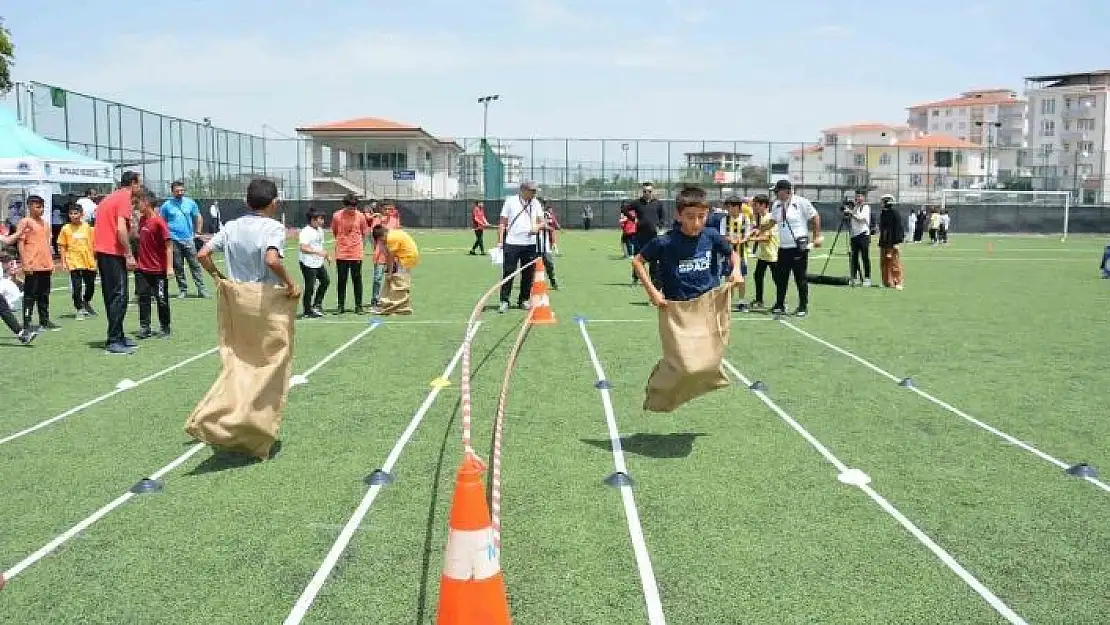 'Malatyada 77den 7ye Geleneksel Çocuk Oyunları Şenliği düzenlendi'