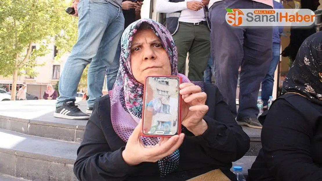 Malatyalı anne kaçırılan oğlu için Diyarbakır'da