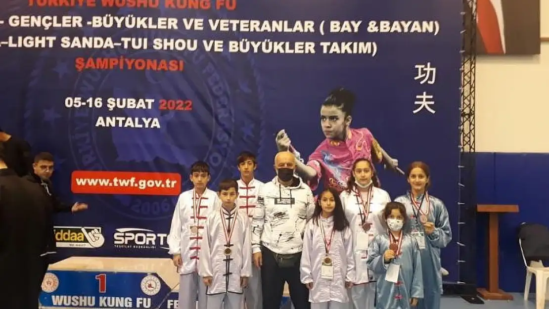 'Malatyalı Wushu Kung Fu sporcuları 45 madalya ile dönüyor'