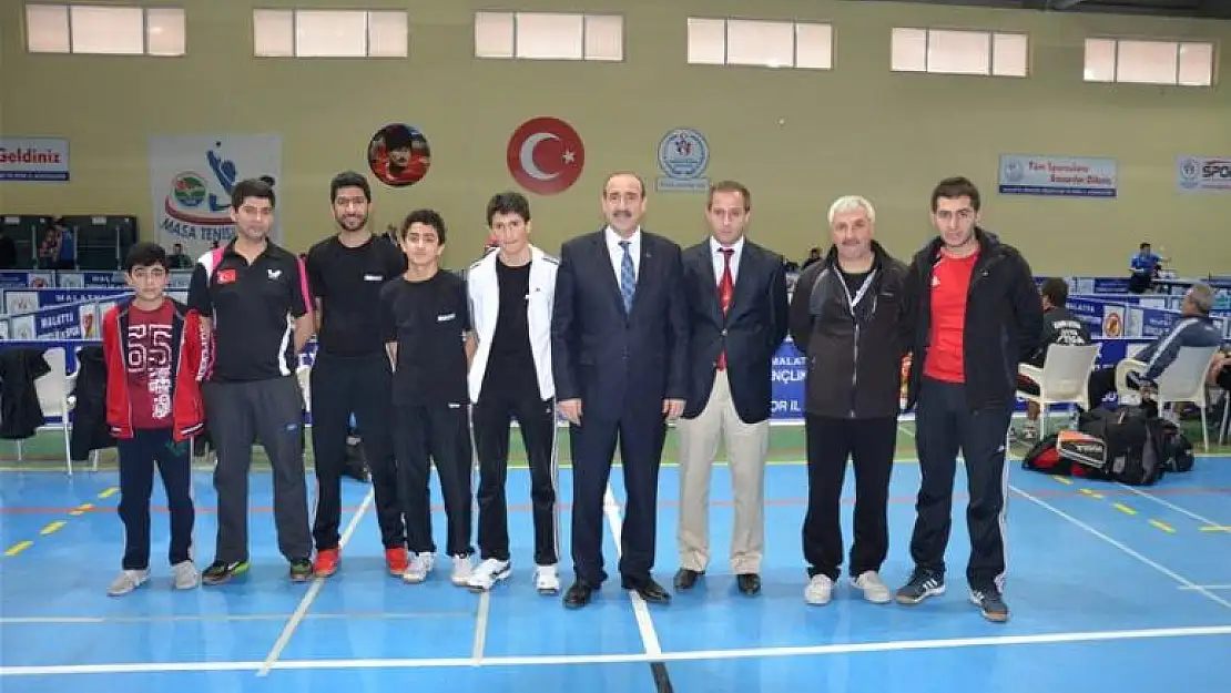 MASA TENİSİ 1. LİG MÜSABAKALARI BAŞLADI