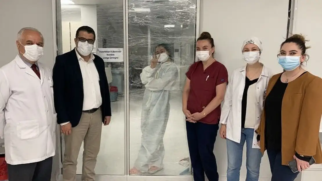 'Medicana Sivas Hastanesi Dünya Hemşireler Gününde personellerini unutmadı'