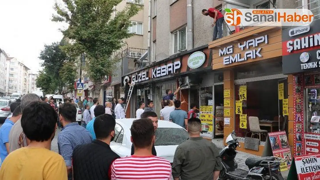 Meraklı gözlerle izlediler