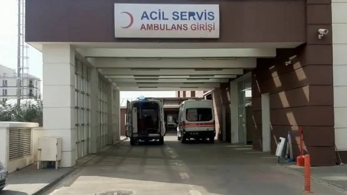 'Merdivenden yuvarlanan yaşlı adam ağır yaralandı'