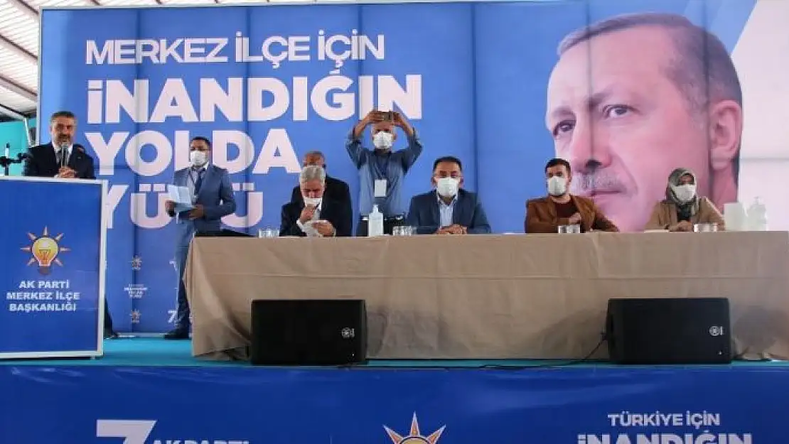 'Merkez İlçe Başkanı Alkayış güven tazeledi'