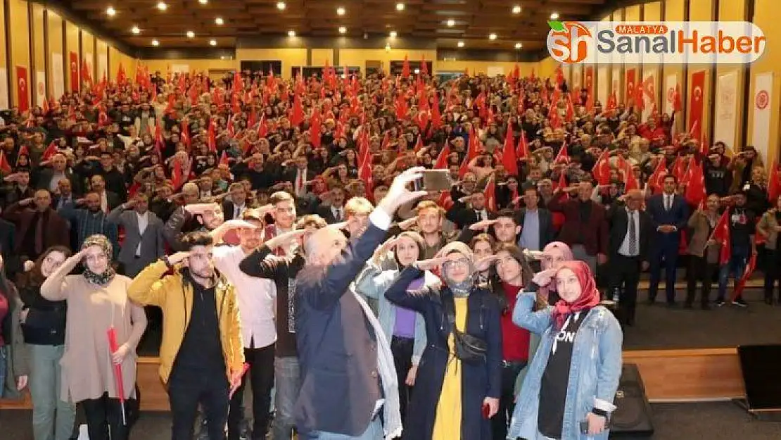 Mete Yarar: 'Türkiye tarih yazıyor'