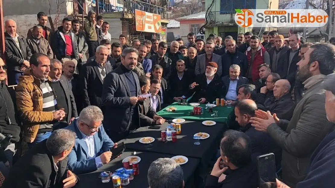 Milletvekili Aydın'dan depremzedelere 'geçmiş olsun' ziyareti