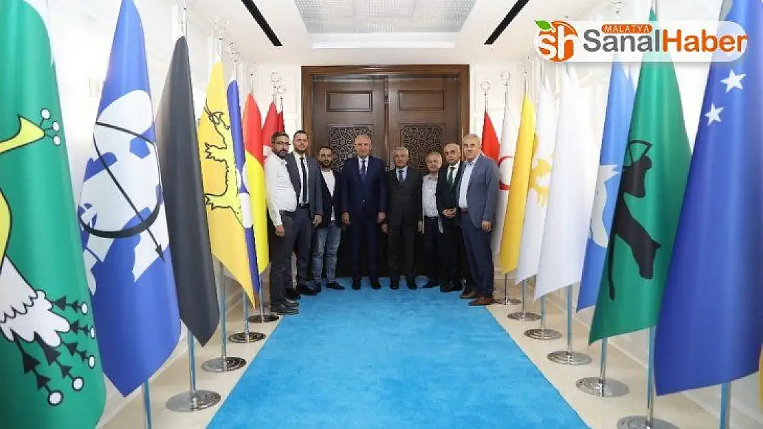Başkanı Güder'e övgü