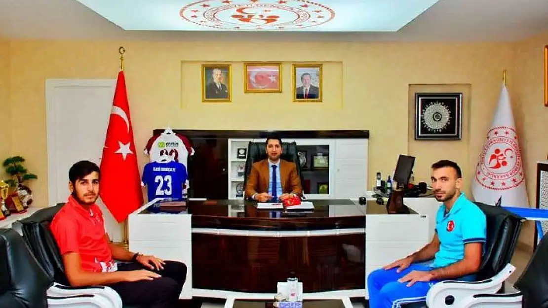 'Milli sporcu Ahmet, Fransa yolcusu'