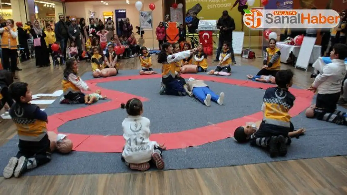 Minik 112'ler görev başına geçti