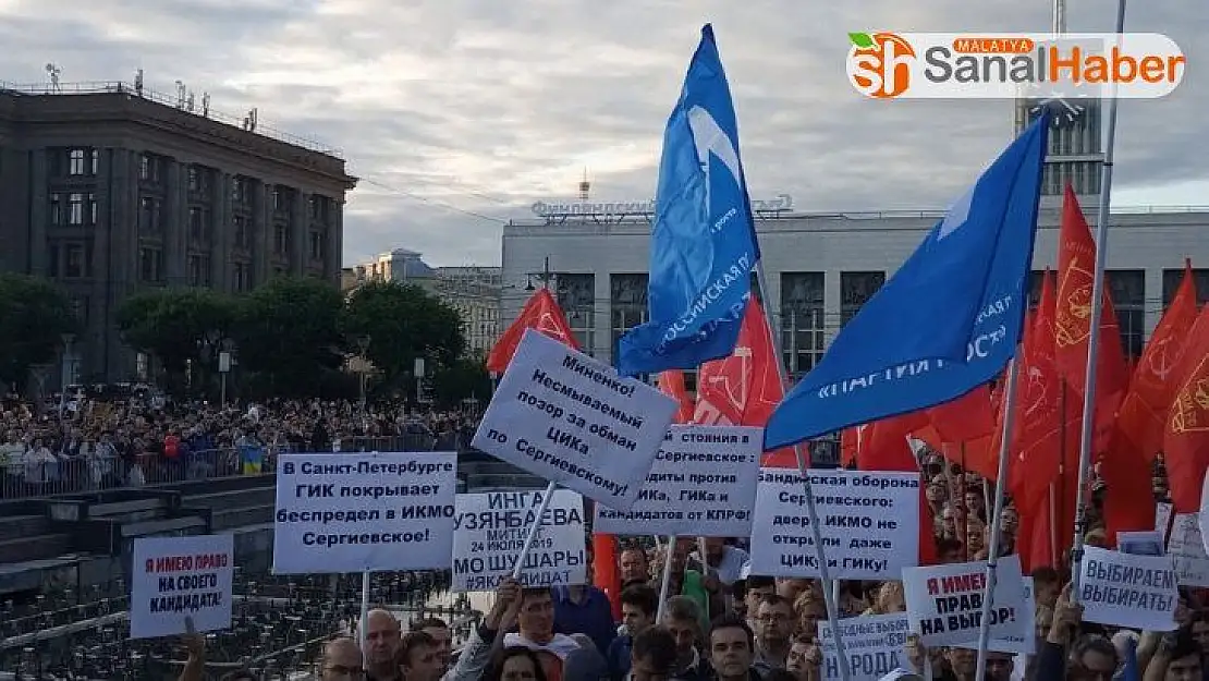 Moskova'daki protestolar St. Petersburg'a sıçradı