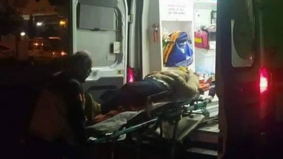 'Motosiklet ile otomobil çarpıştı: 1 yaralı'