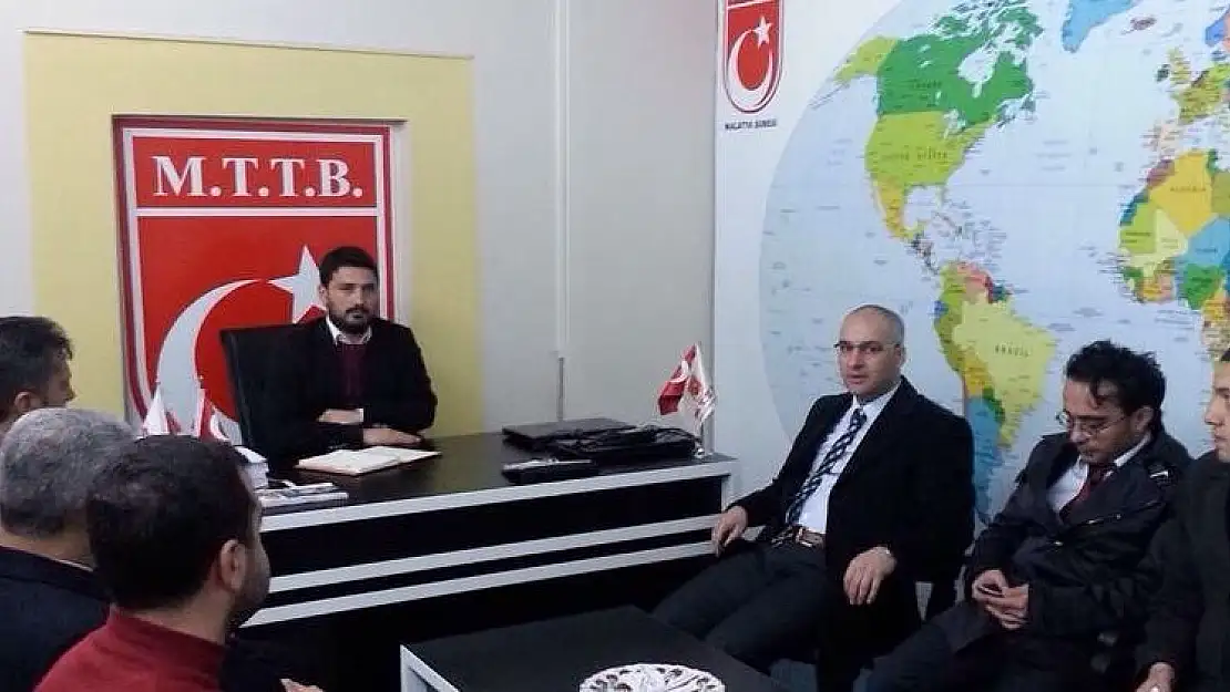 TİMURTAŞ´TAN MİLLÎ TÜRK TALEBE BİRLİĞİ´NE ZİYARET