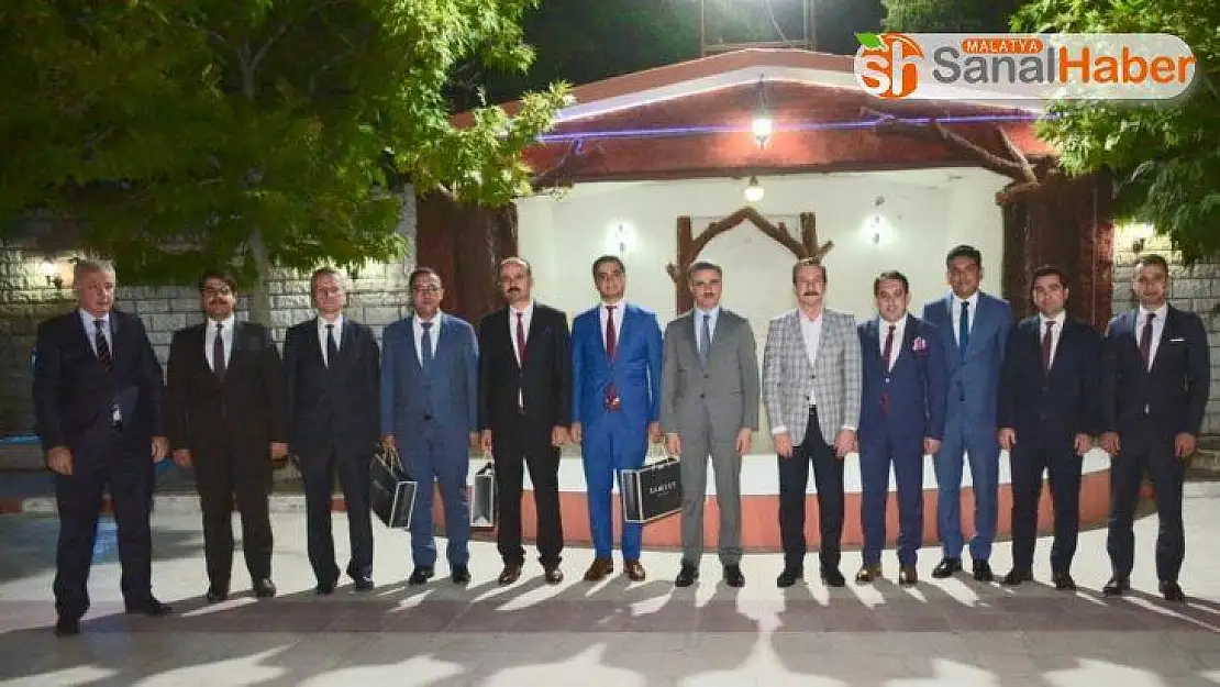 Mülki İdare Amirleri veda yemeğinde buluştu
