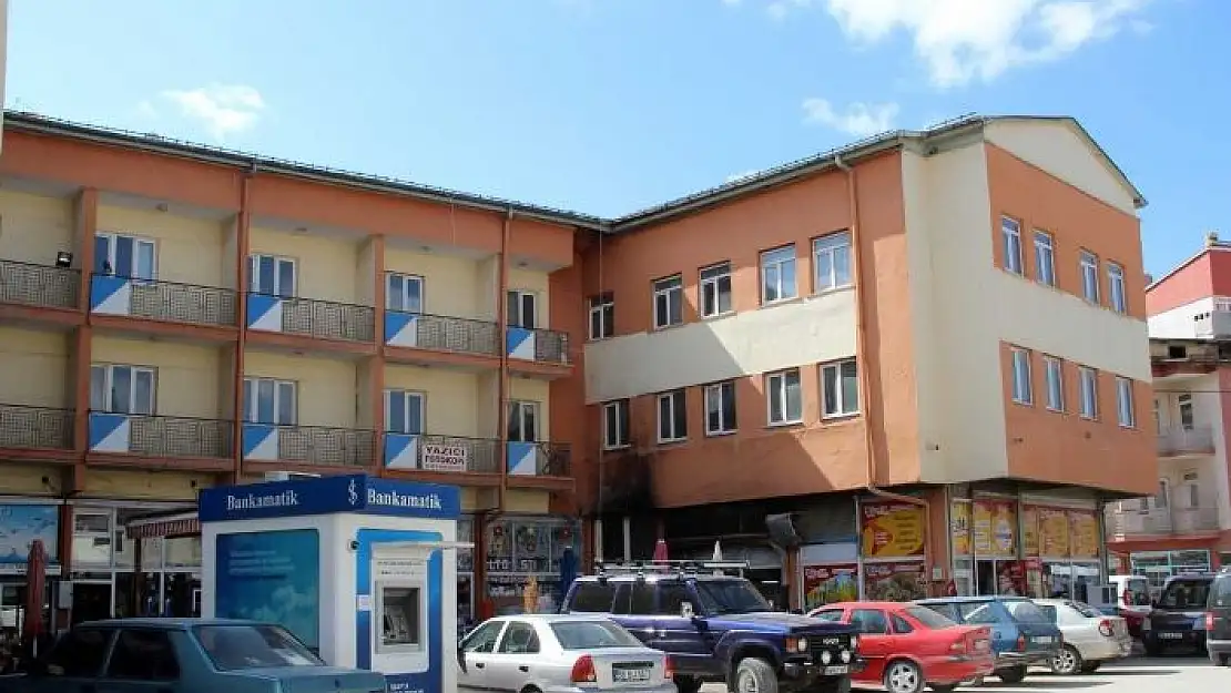 'O belediyeden yurt sorununa çözüm, binayı öğrencilere tahsis etti'
