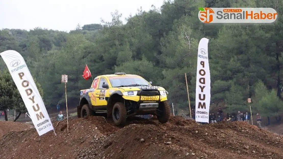 Off-Road yarışları nefes kesti
