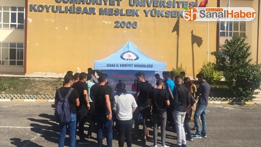 Öğrenciler teröre karşı bilinçlendirildi