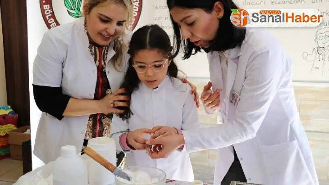 Öğrencilere el kremi yapmayı öğrettiler