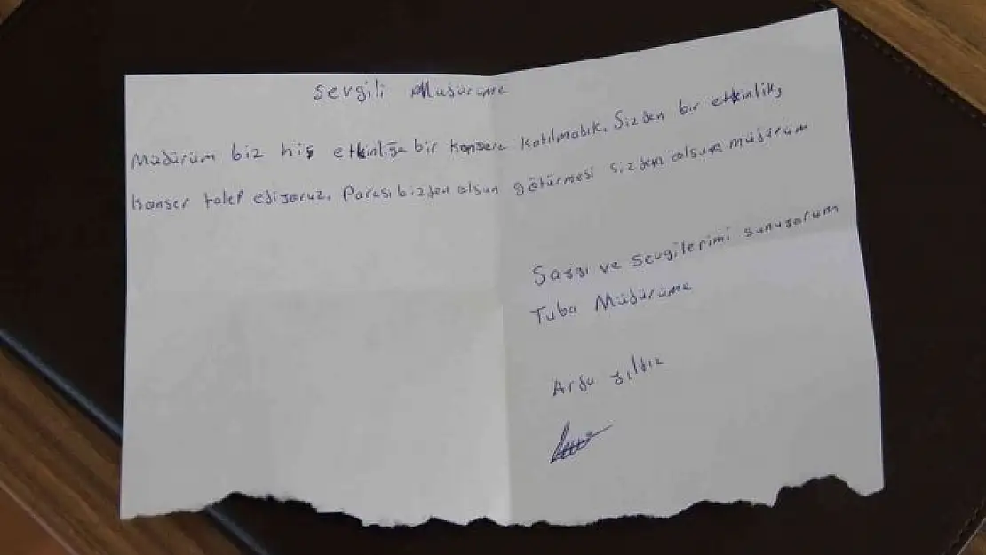 'Öğrencinin öğretmene bıraktığı not hayalini gerçeğe dönüştürdü'