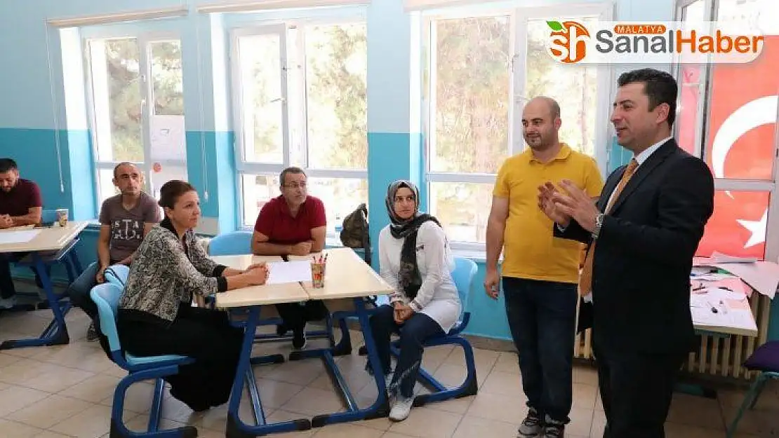 Öğretmen eğitimleri devam ediyor